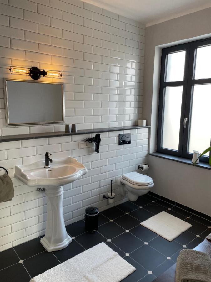 Bahnhof 1911 Hotell Wolpertswende Exteriör bild