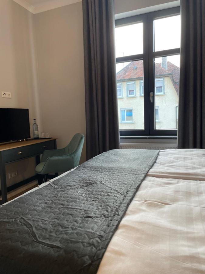 Bahnhof 1911 Hotell Wolpertswende Exteriör bild
