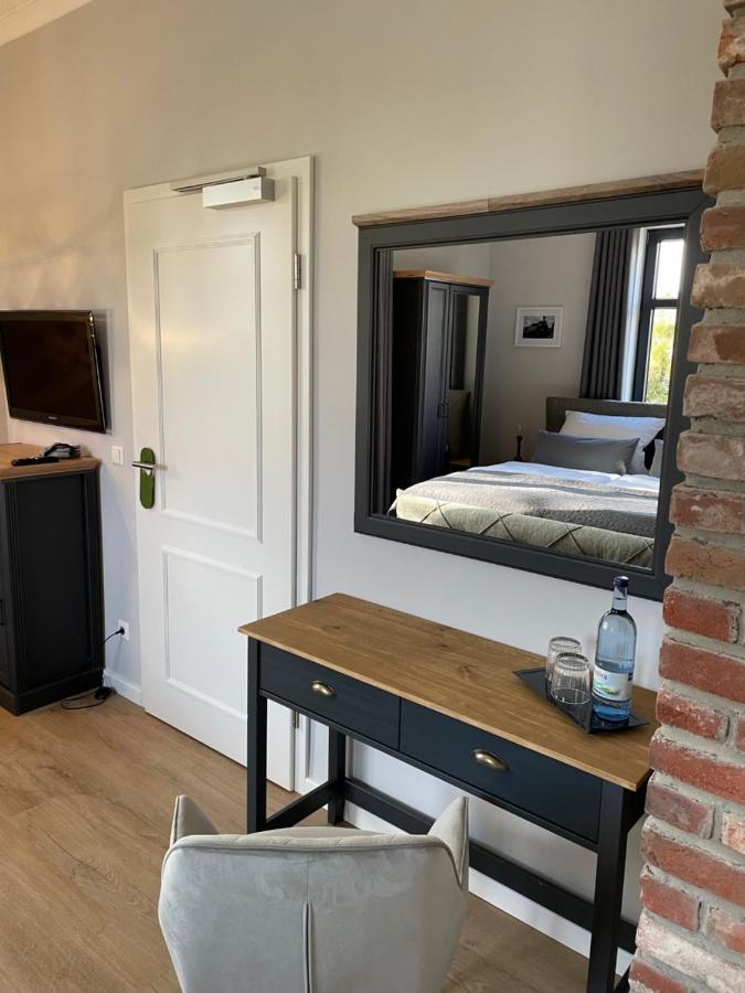 Bahnhof 1911 Hotell Wolpertswende Exteriör bild